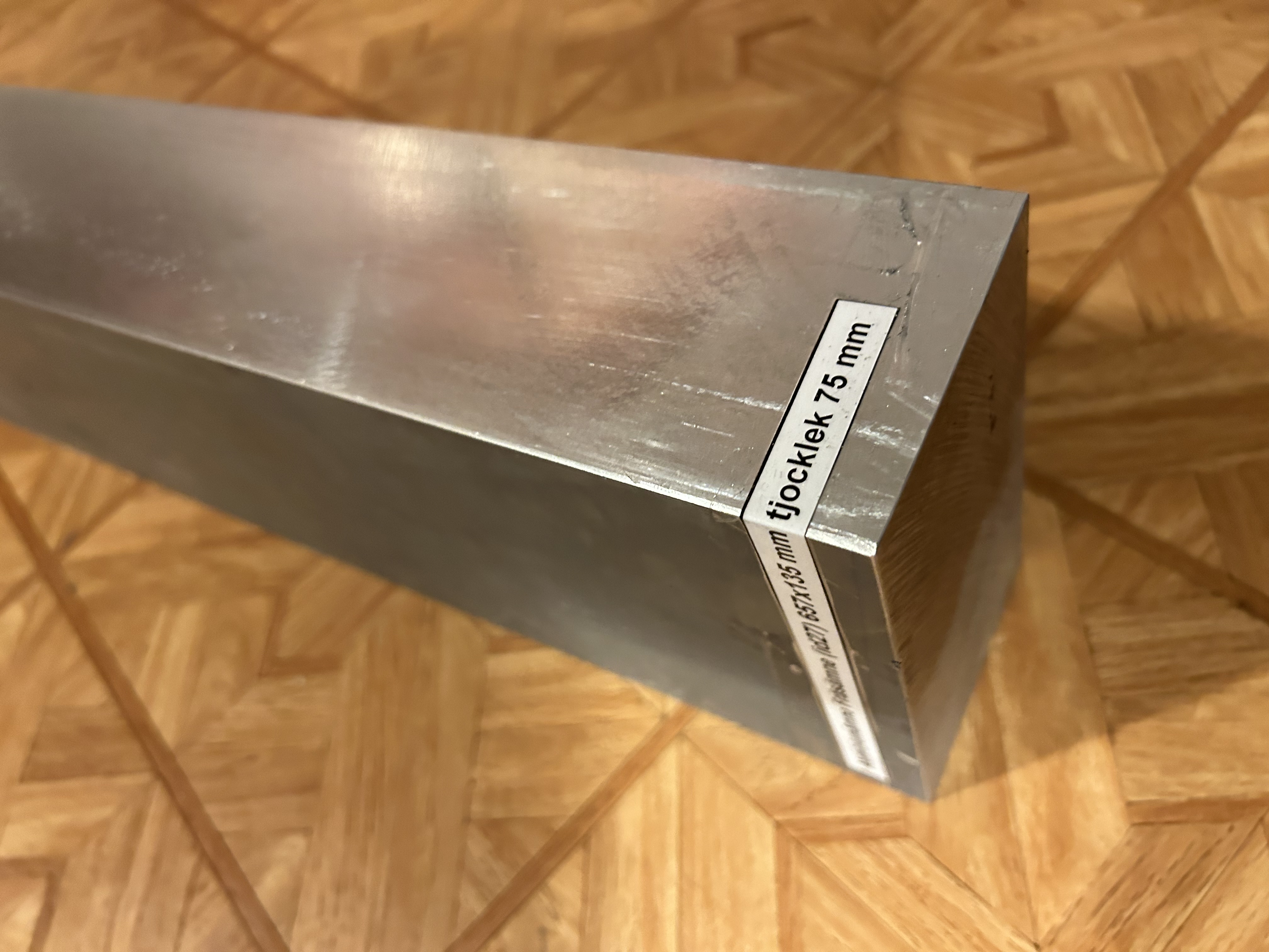 Aluminiumämne Fräsämne (id27) 657x135 mm tjocklek 75 mm_4