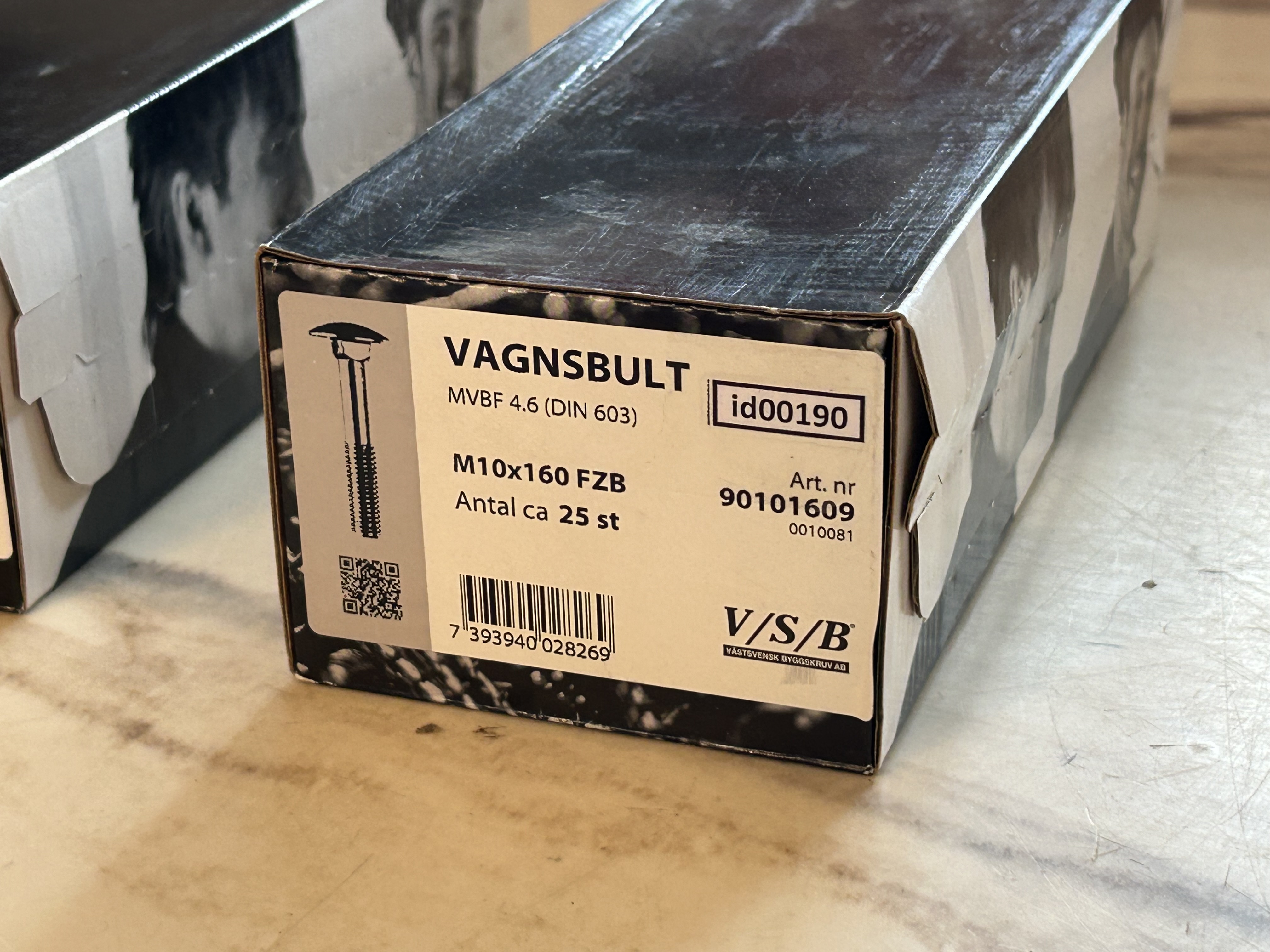 Vagnsbult (id00189-90) VSB M10x160 mm 2 paket EAN 7393940028269 Totalt 4,7 kg_3